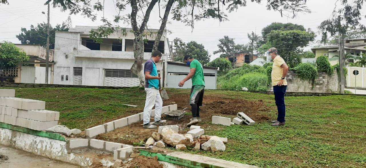Camacã: Prefeitura revitaliza mais uma praça

